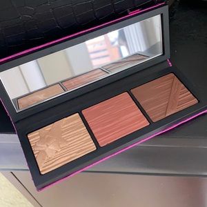 MAC Cosmetics Highlight/Bronzer Face Compact